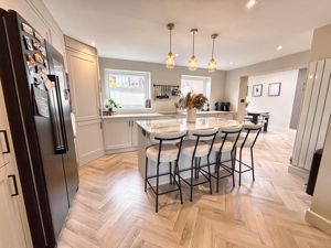 Photo 14- click for photo gallery